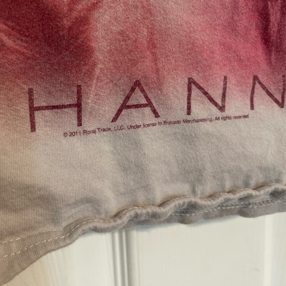 Rihanna concert tshirt 2011 - Picture 4 of 5